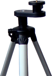 Johnson Level Dual Purpose Aluminum Tripod with Carrying Case 40-6861
