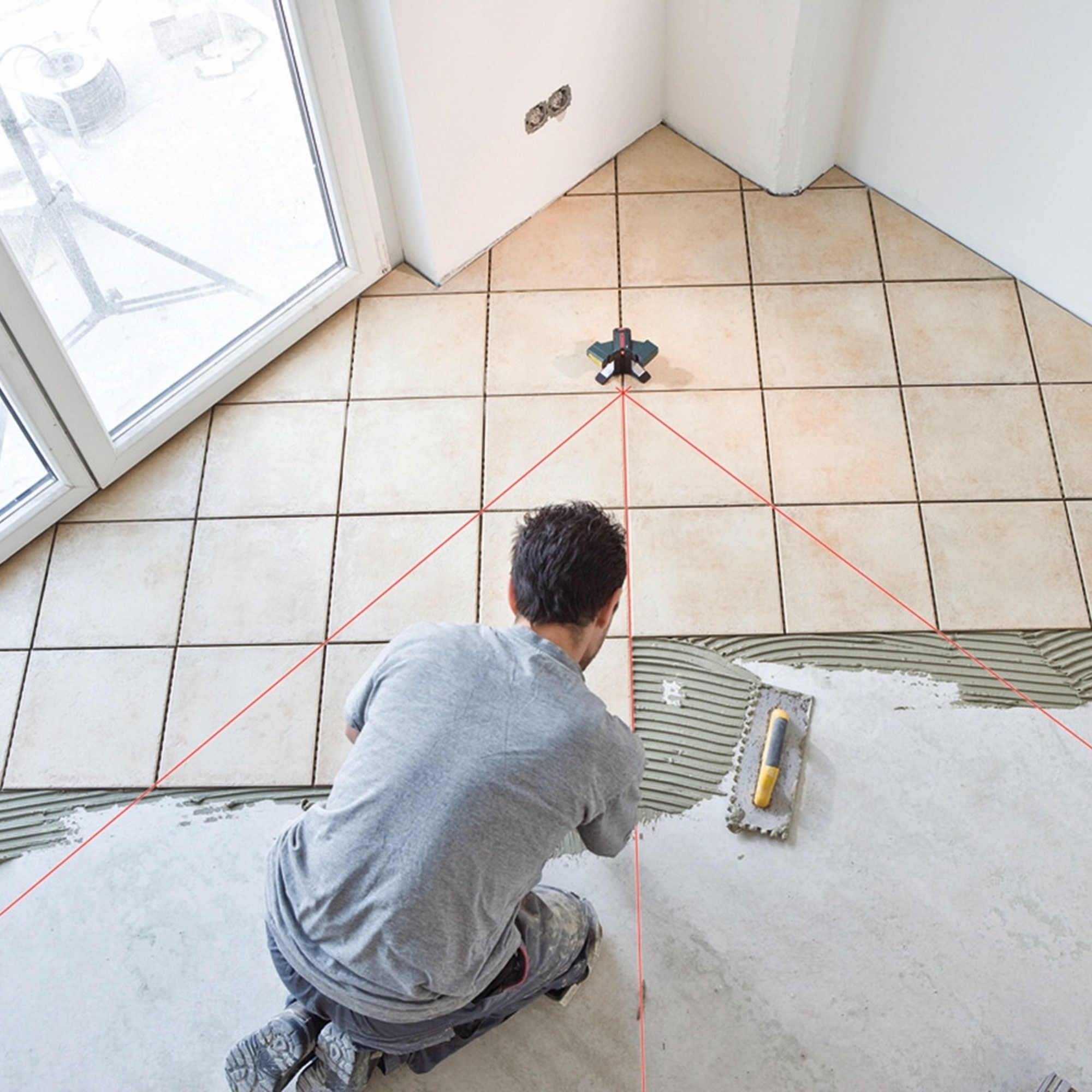 Bosch Wall and Floor Covering Laser Level GTL3