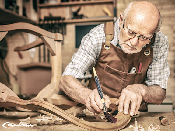 How does carpentry and woodworking differ?