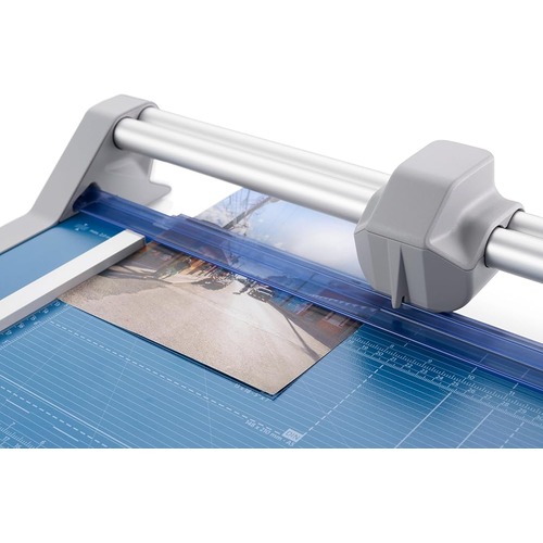  Dahle Replacement Plastic Clamp for Dahle - Professional Rotary Trimmer (552) - 16200-16126
