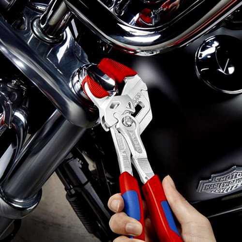 Knipex 10" Pliers Wrench with Slim Multi-Component Grip (86 05 250)