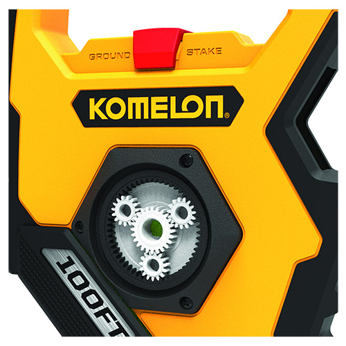 The Contractor LT by Komelon is the first long steel tape with extruded blade coating. It’s heavy-duty, ergonomic case is durable and will withstand the harshest work environments.