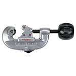 Ridgid Screw Feed Tubing Cutter, Model 25, 3/16 in to 1-1/8 in Cutting Capacity, Includes Spare Cutter Wheel - 632-32925 ET17037