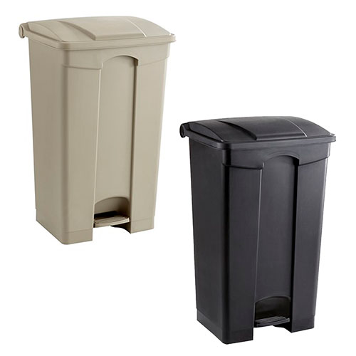 Safco Plastic Step-On Trash Can 9923TN, Tan, 23-Gallon Capacity