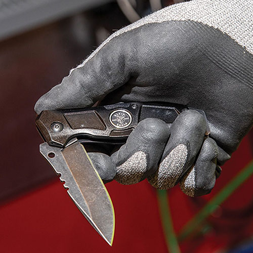 Photograph of Klein Tools Electrician’s Bearing-Assisted Open Pocket Knife - 44228