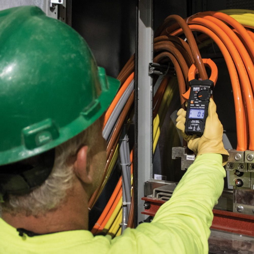Photograph of Klein Tools Digital Clamp Meter, AC Auto-Range TRMS, Low Impedance (LoZ), 2000 Amp (CL900)