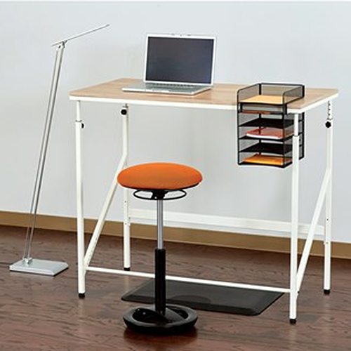 Photograph of the Safco Onyx Horizontal Hanging Storage, Black - 3240BL features 1 desktop tray and 4 underdesk trays for sorting letter-size documents, folders and files.